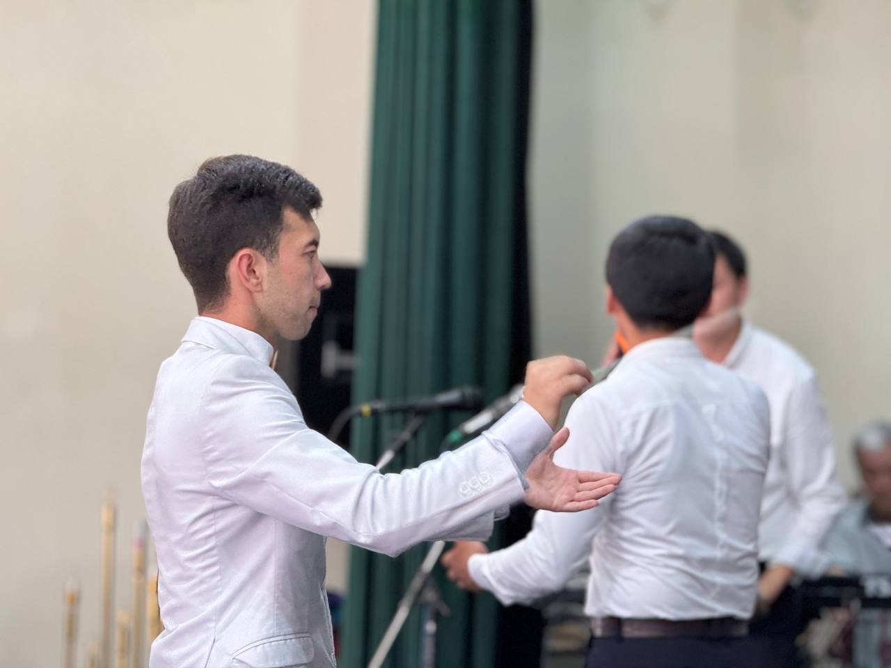 Izboskan tumani 6-sonli bolalar musiqa va san’at maktabida  ""SAN’AT YOSHLARNI BIRLASHTIRADI" " deb nomlangan hisobot konserti bo‘lib o‘tdi