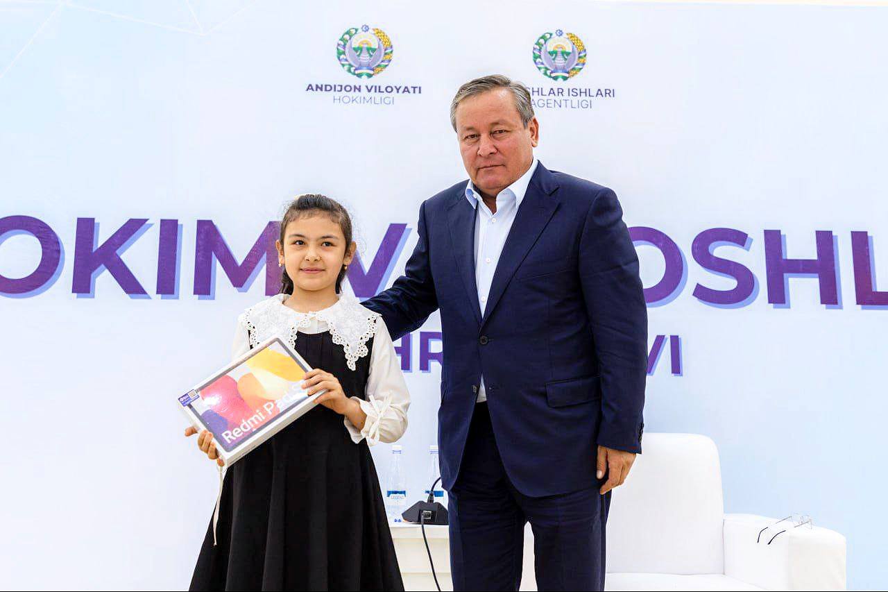 Komolaxon Oltinbekova “Yoshlar Ovozi” Respublika ko‘rik-tanlovida