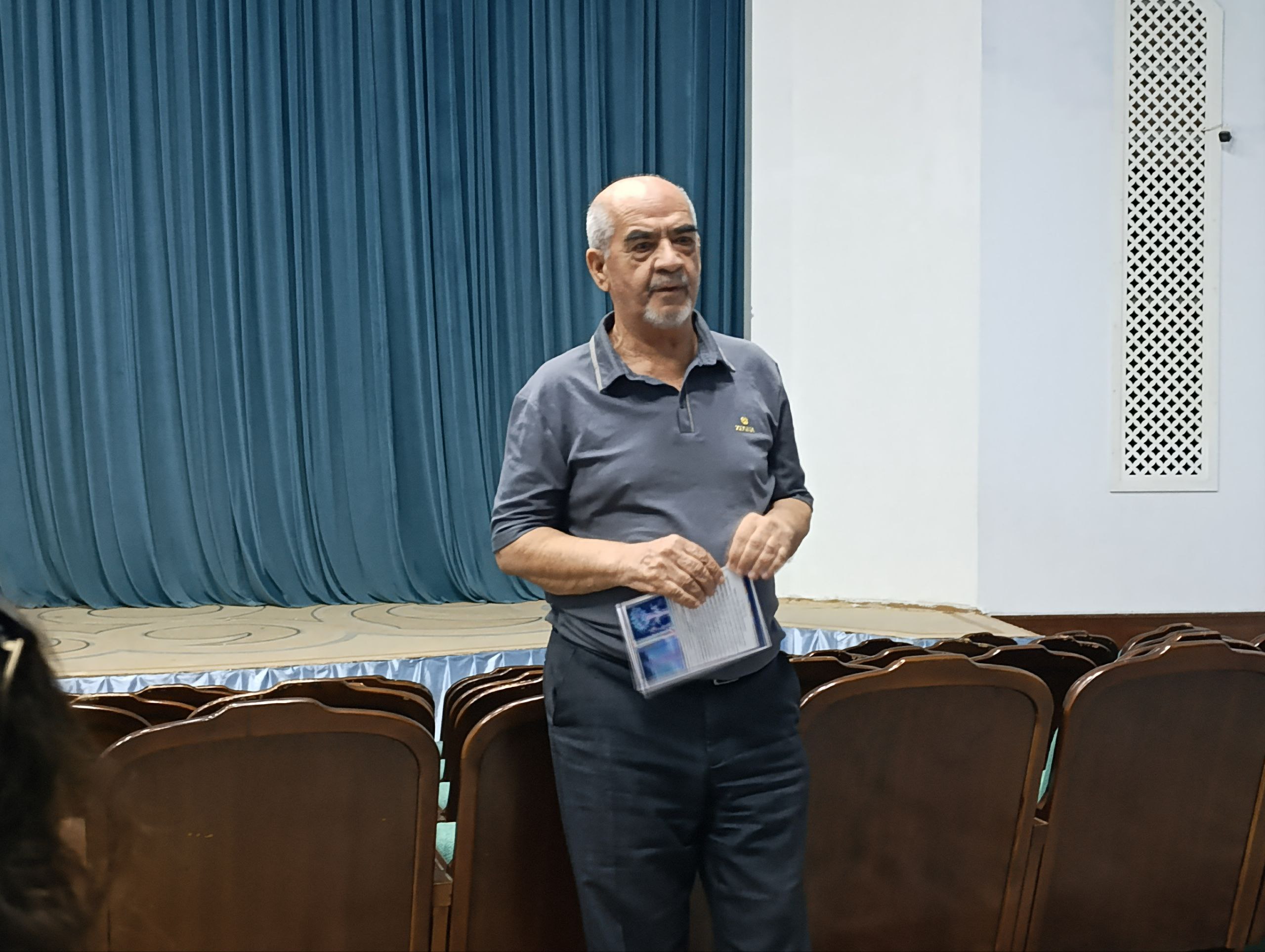 Zaif eshituvchilar va imkoniyati cheklangan bolalar uchun sahnalashtirilgan "Fotimaning sarguzashtlari" spektakli Badiiy kengash a’zolaridan tashkil topgan mutaxassislar ko‘rigiga topshirildi.
